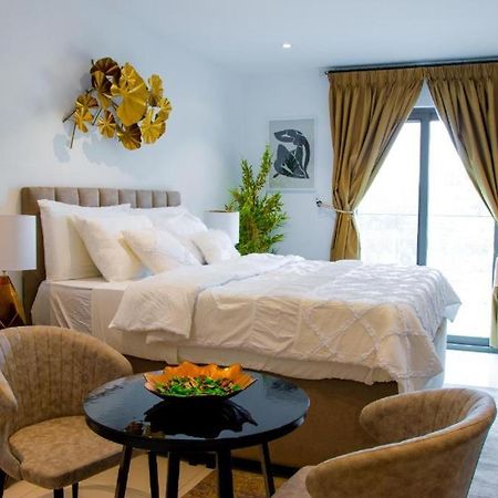 Splendid Apartments @ The Lennox อักกรา ภายนอก รูปภาพ