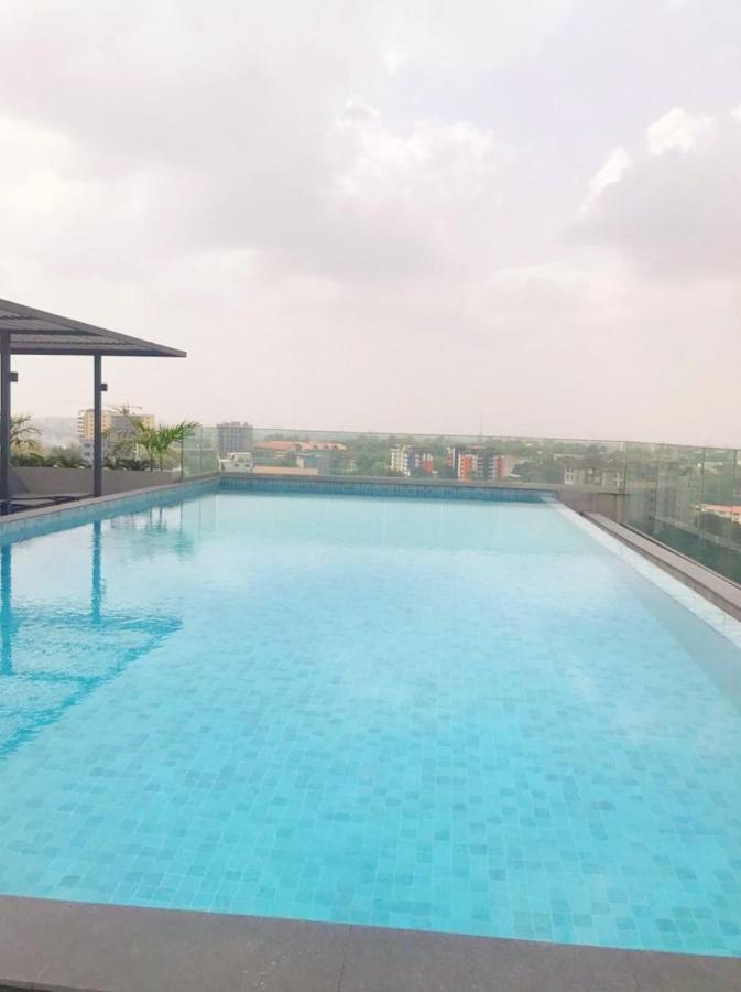 Splendid Apartments @ The Lennox อักกรา ภายนอก รูปภาพ