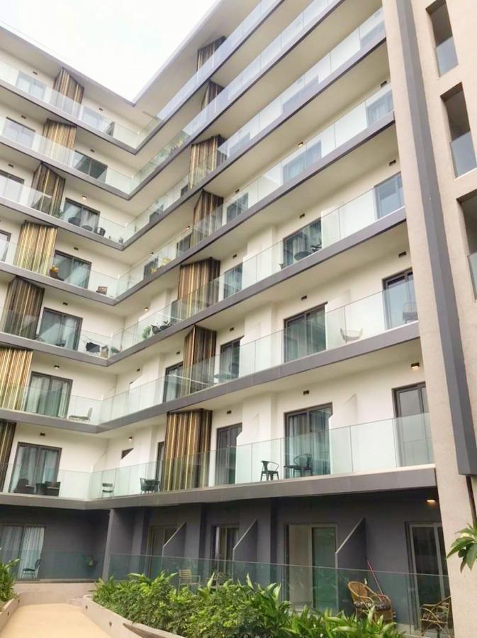 Splendid Apartments @ The Lennox อักกรา ภายนอก รูปภาพ